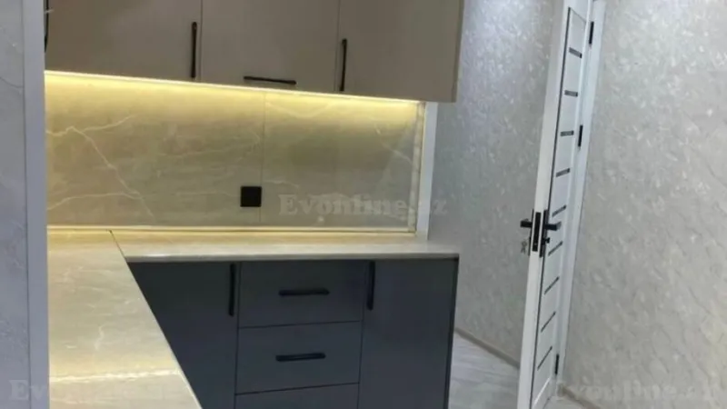 Satılır 2 otaqlı Mənzil Köhnə tikili 70 m² 8-ci mikrorayon - şəkil 6