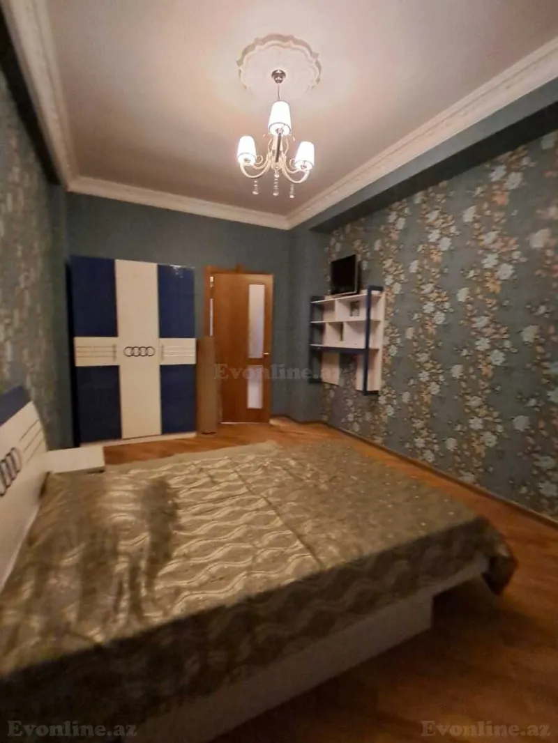 Satılır 3 otaqlı Mənzil Yeni tikili 130 m² 8 Noyabr m. - şəkil 12