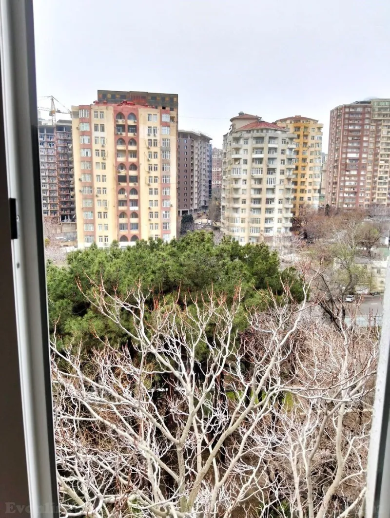 Satılır 2 otaqlı Mənzil Köhnə tikili 45 m² 28 May m. - şəkil 13