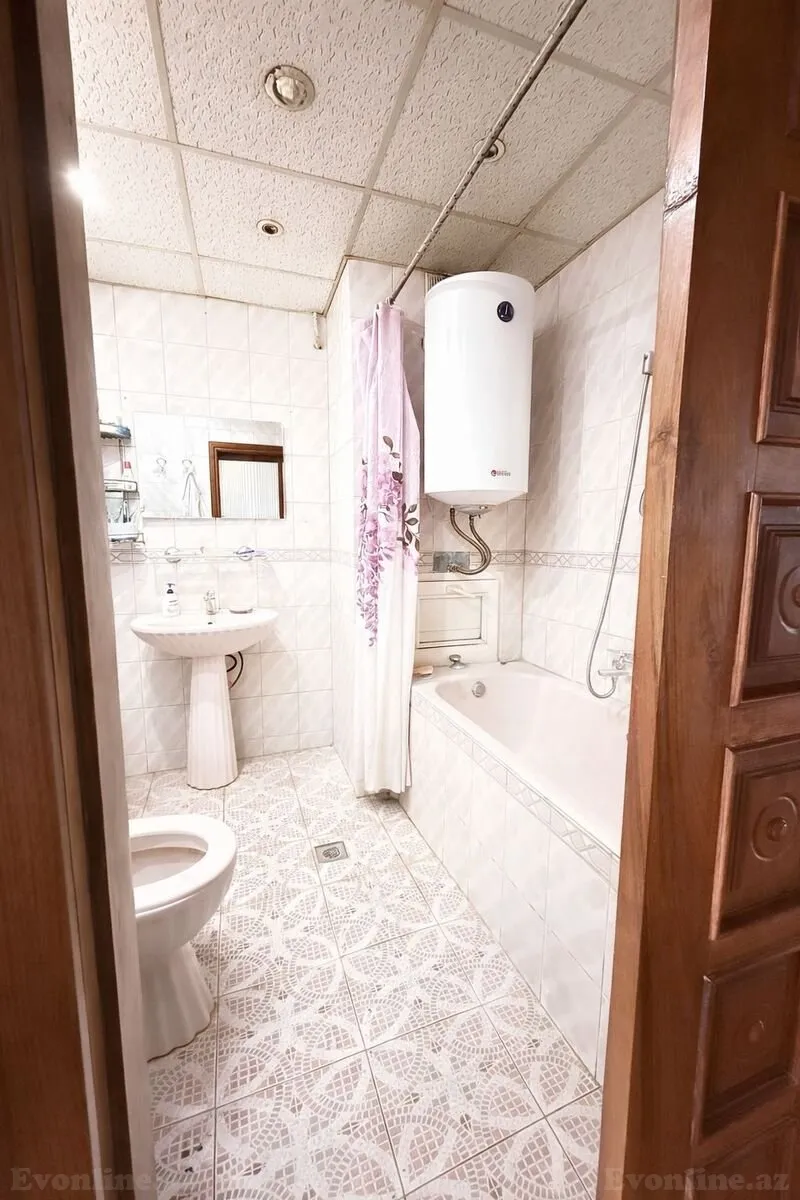 Satılır 3 otaqlı Mənzil Köhnə tikili 90 m² Azadlıq prospekti m. - şəkil 15