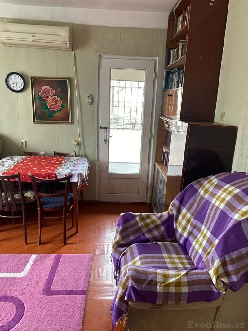 Kirayə verilir 2 otaqlı Mənzil Köhnə tikili 65 m² Xətai m. - şəkil 6