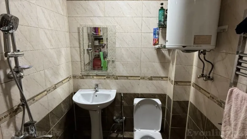 Satılır 3 otaqlı Mənzil Köhnə tikili 65 m² Suraxanı r. - şəkil 12