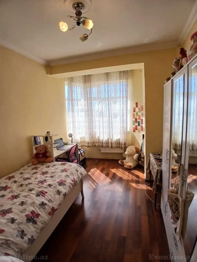 Satılır 4 otaqlı Mənzil Yeni tikili 126 m² Həzi Aslanov
