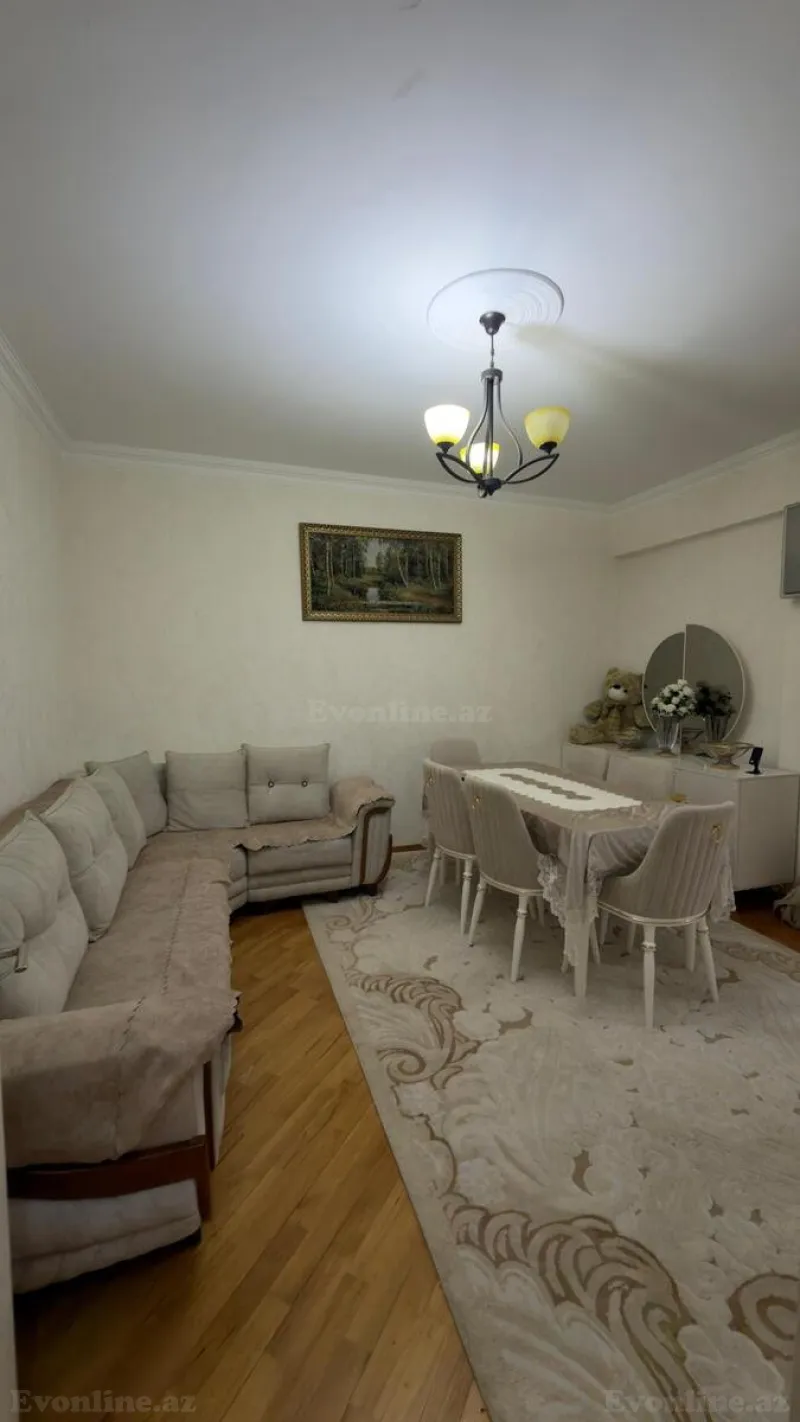 Bakı, Binəqədi r., Biləcərida 2 otaqlı mənzil satılır