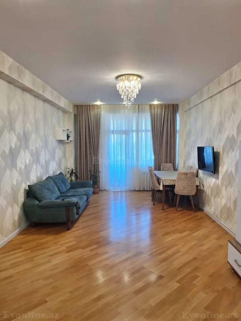 Satılır 3 otaqlı Mənzil Yeni tikili 117 m² Qara Qarayev m.