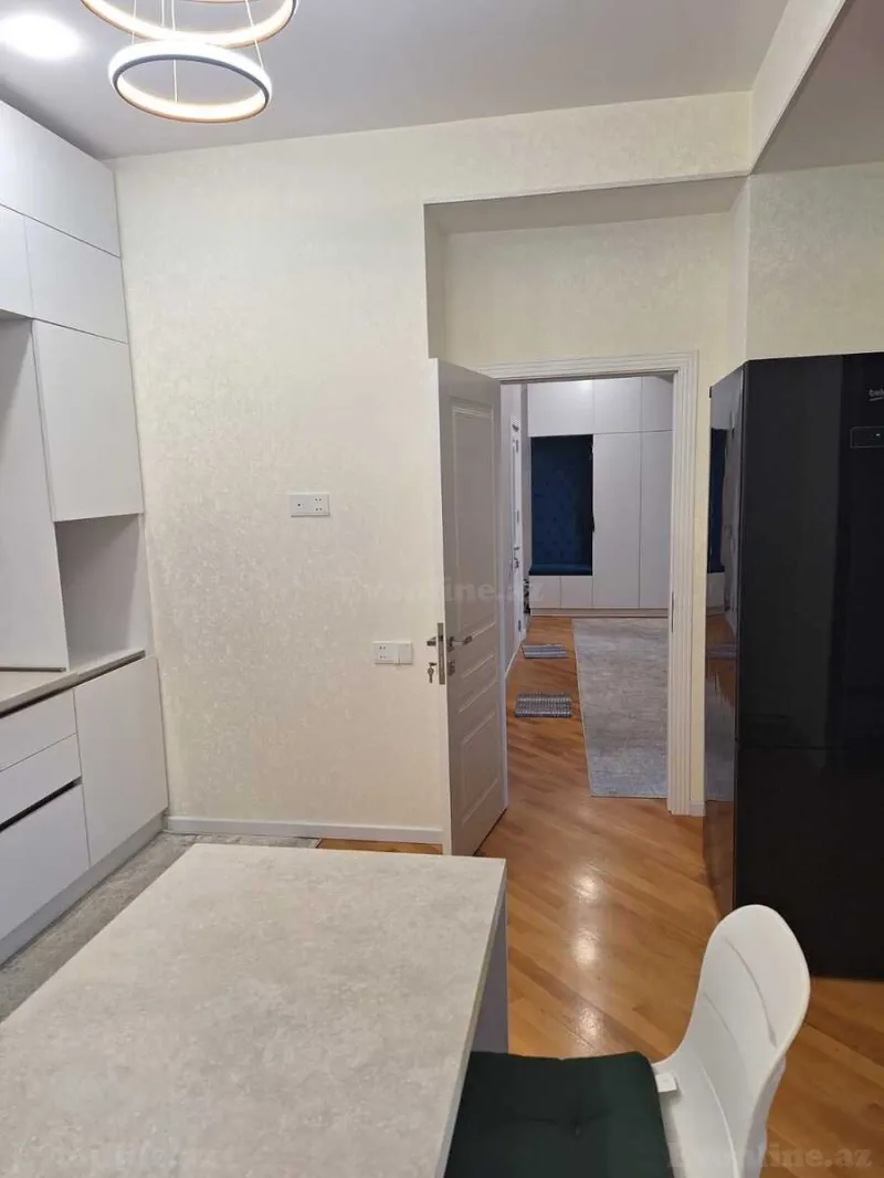 Satılır 3 otaqlı Mənzil Yeni tikili 117 m² Qara Qarayev m. - şəkil 3