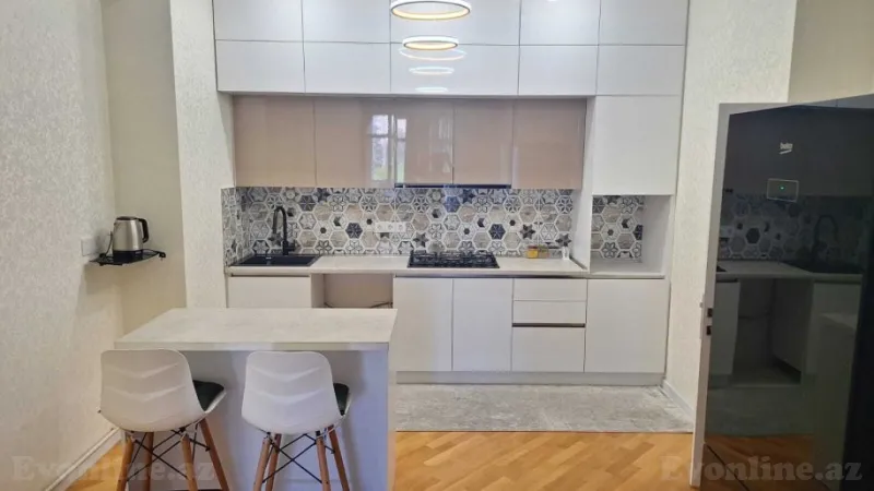 Satılır 3 otaqlı Mənzil Yeni tikili 117 m² Qara Qarayev m. - şəkil 4