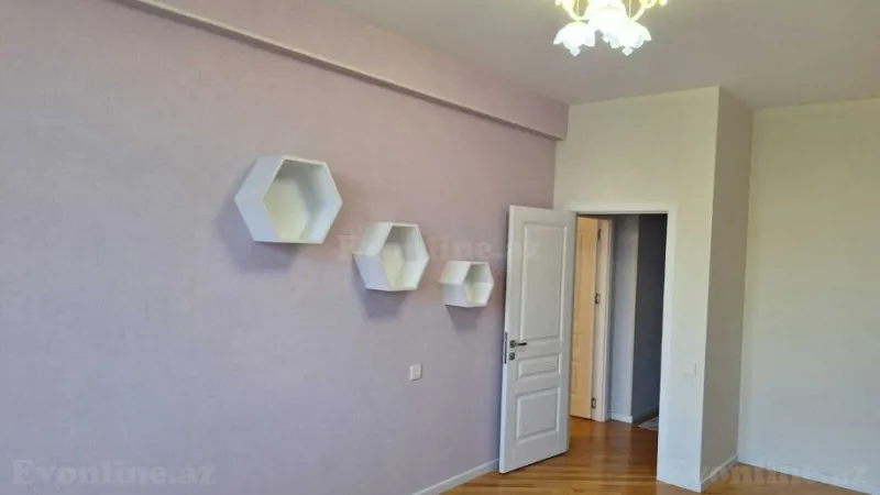 Satılır 3 otaqlı Mənzil Yeni tikili 117 m² Qara Qarayev m. - şəkil 8