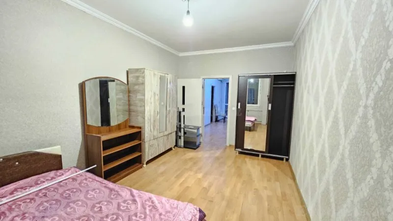 Satılır 3 otaqlı Mənzil Köhnə tikili 50 m² Memar Əcəmi m. - şəkil 6