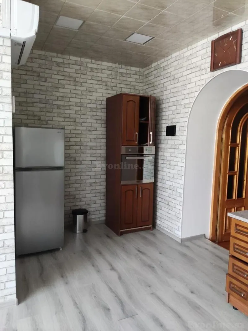 Kirayə verilir 2 otaqlı Mənzil Köhnə tikili 60 m² 28 May m. - şəkil 5