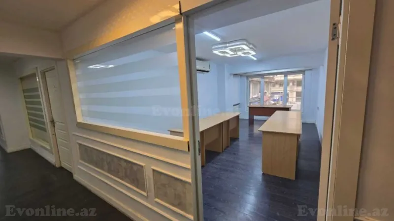 Kirayə verilir Ofis 30 m² Böyükşor