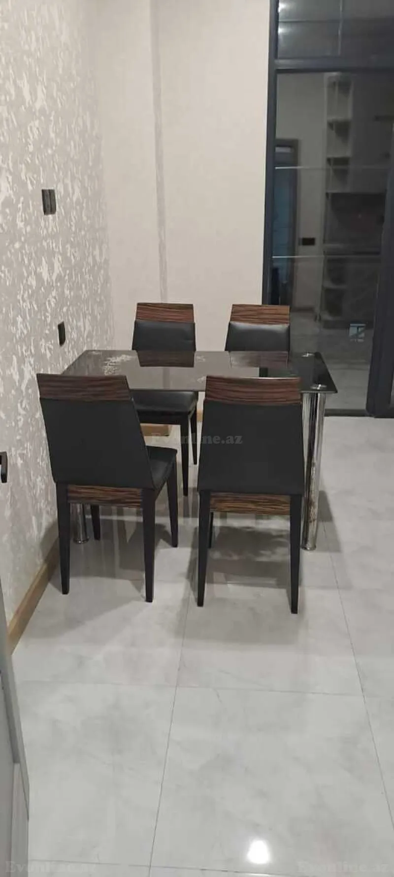 Kirayə verilir 2 otaqlı Mənzil Yeni tikili 67 m² Xətai r.