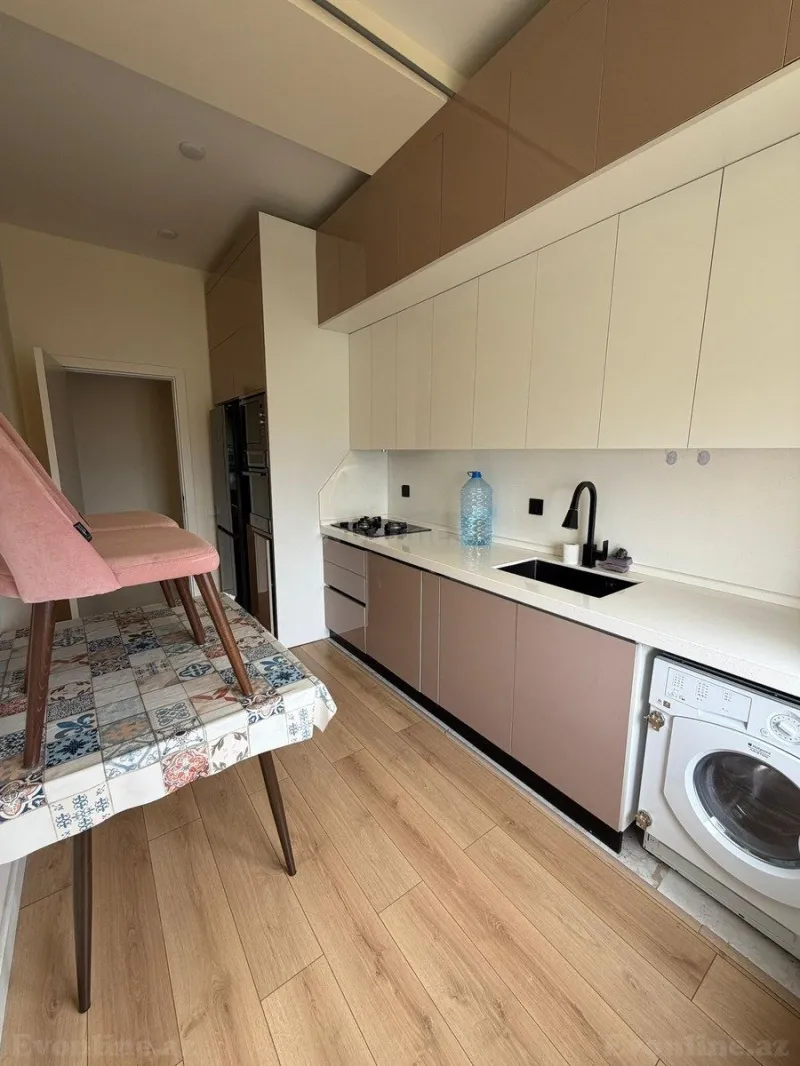 Kirayə verilir 2 otaqlı Mənzil Yeni tikili 90 m² Avtovağzal m. - şəkil 6