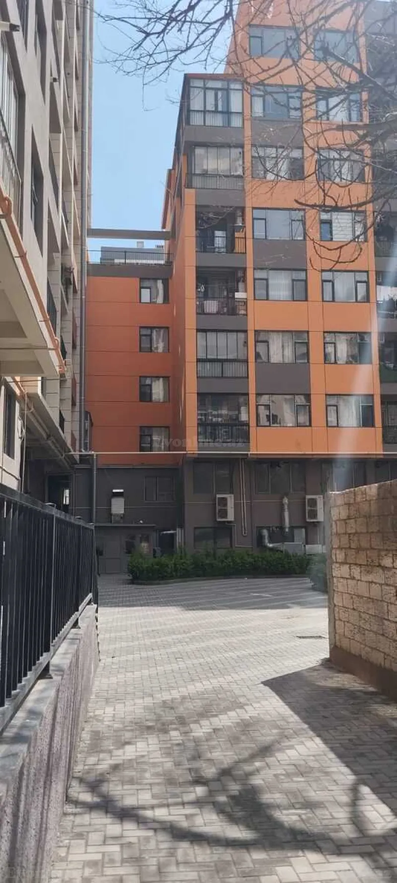 Kirayə verilir 3 otaqlı Mənzil Yeni tikili 80 m² Nərimanov r. - şəkil 17