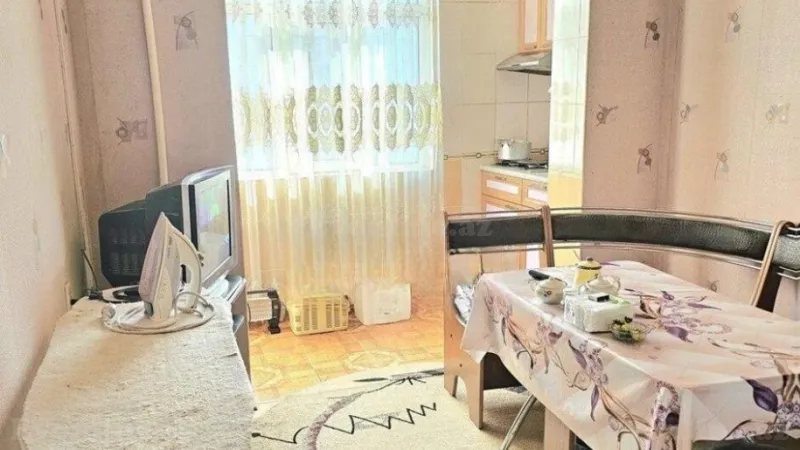 Satılır 2 otaqlı Mənzil Köhnə tikili 60 m² Suraxanı r. - şəkil 4