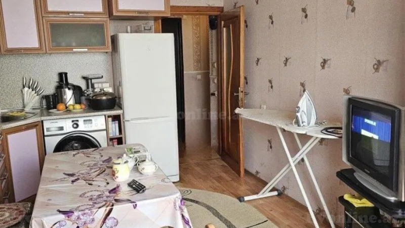 Satılır 2 otaqlı Mənzil Köhnə tikili 60 m² Suraxanı r. - şəkil 5