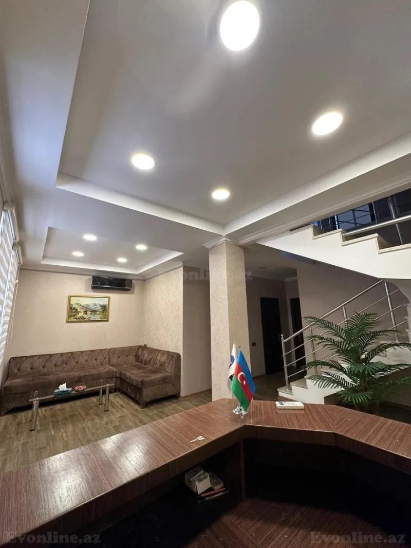 Kirayə verilir Ofis 142 m² Nərimanov r.