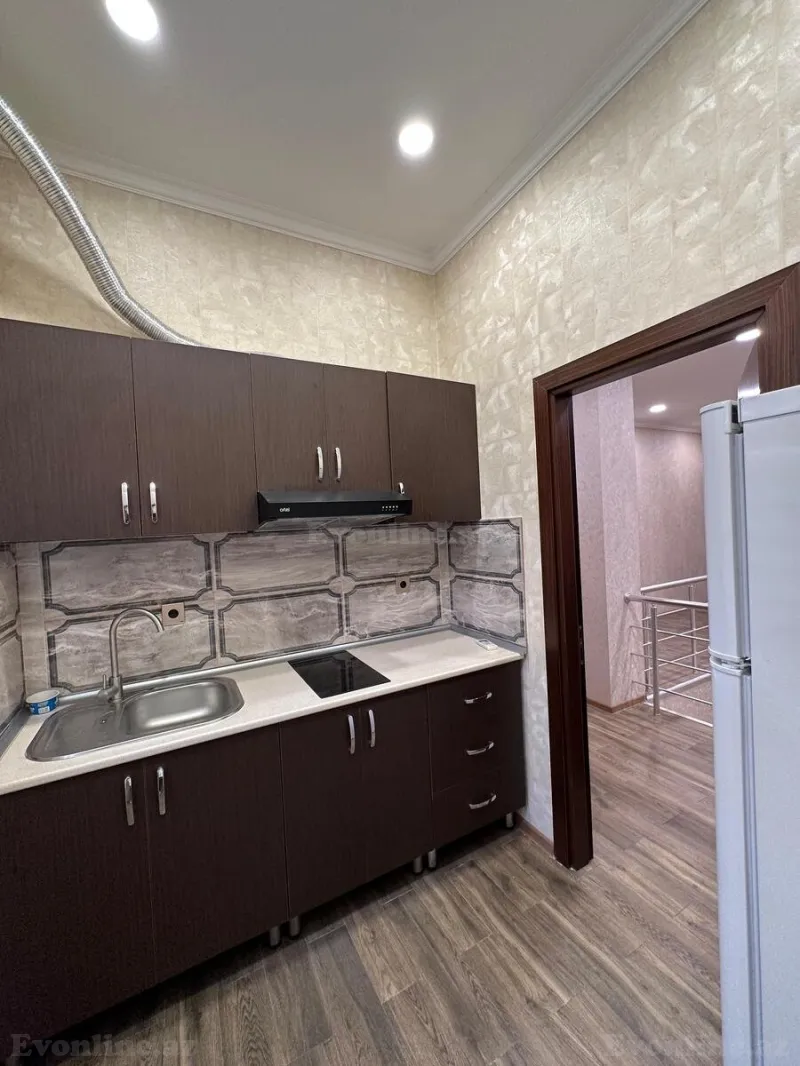 Kirayə verilir Ofis 142 m² Nərimanov r. - şəkil 9