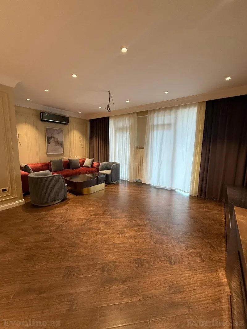 Satılır 4 otaqlı Mənzil Yeni tikili 177 m² Xətai r.