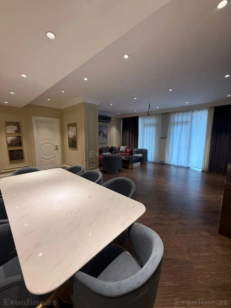 Satılır 4 otaqlı Mənzil Yeni tikili 177 m² Xətai r. - şəkil 3