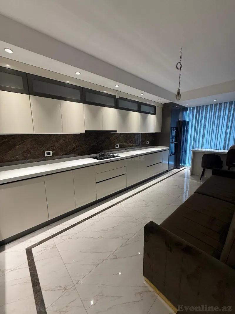 Satılır 4 otaqlı Mənzil Yeni tikili 177 m² Xətai r. - şəkil 5