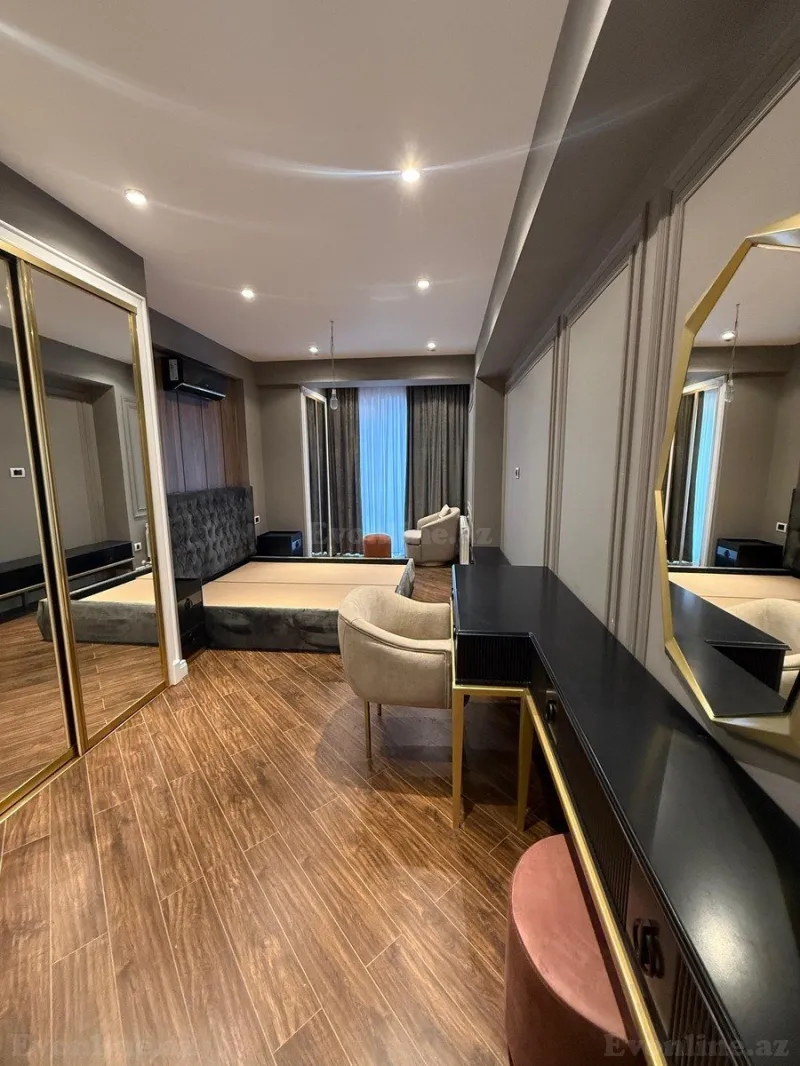 Satılır 4 otaqlı Mənzil Yeni tikili 177 m² Xətai r. - şəkil 9