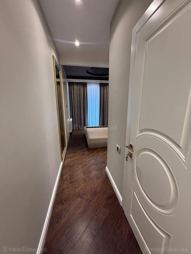 Satılır 4 otaqlı Mənzil Yeni tikili 177 m² Xətai r. - şəkil 13