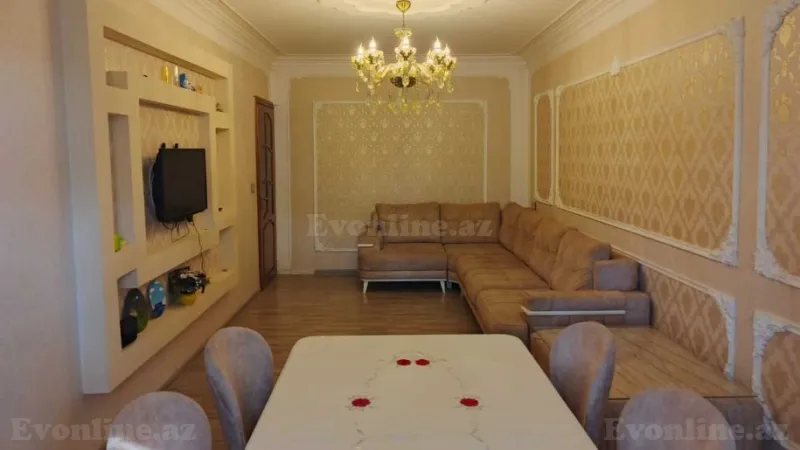 Satılır 4 otaqlı Mənzil Köhnə tikili 120 m² Nizami r. - şəkil 2