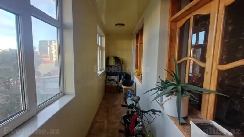 Satılır 4 otaqlı Mənzil Köhnə tikili 120 m² Nizami r. - şəkil 11