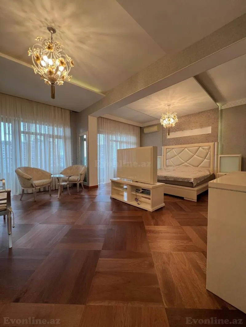 Satılır 3 otaqlı Mənzil Yeni tikili 145 m² Elmlər Akademiyası m.