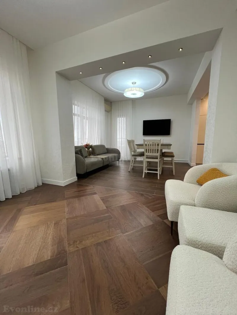 Satılır 3 otaqlı Mənzil Yeni tikili 145 m² Elmlər Akademiyası m. - şəkil 20