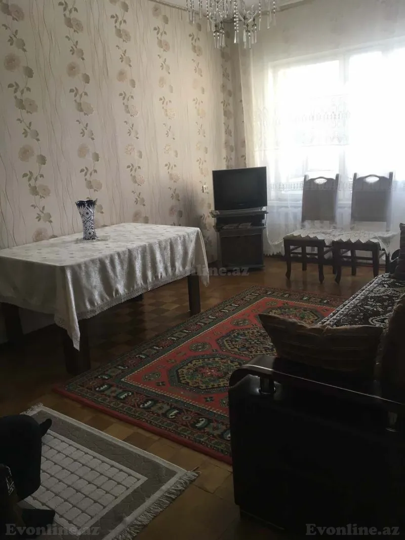 Satılır 4 otaqlı Mənzil Köhnə tikili 90 m² Sabunçu r. - şəkil 3