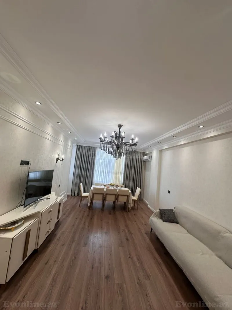 Satılır 3 otaqlı Mənzil Yeni tikili 135 m² Xalqlar Dostluğu m.