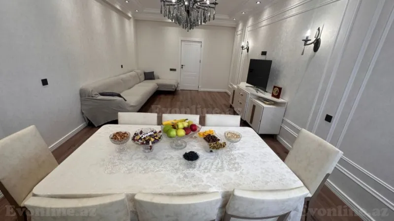 Satılır 3 otaqlı Mənzil Yeni tikili 135 m² Xalqlar Dostluğu m. - şəkil 2