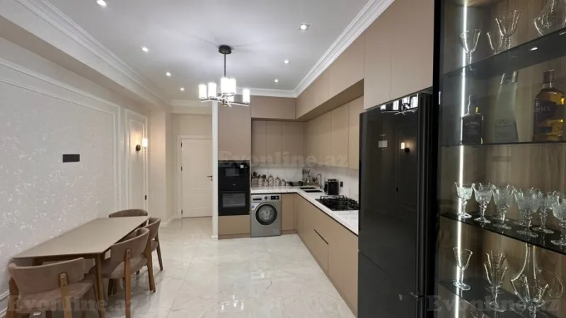 Satılır 3 otaqlı Mənzil Yeni tikili 135 m² Xalqlar Dostluğu m. - şəkil 9