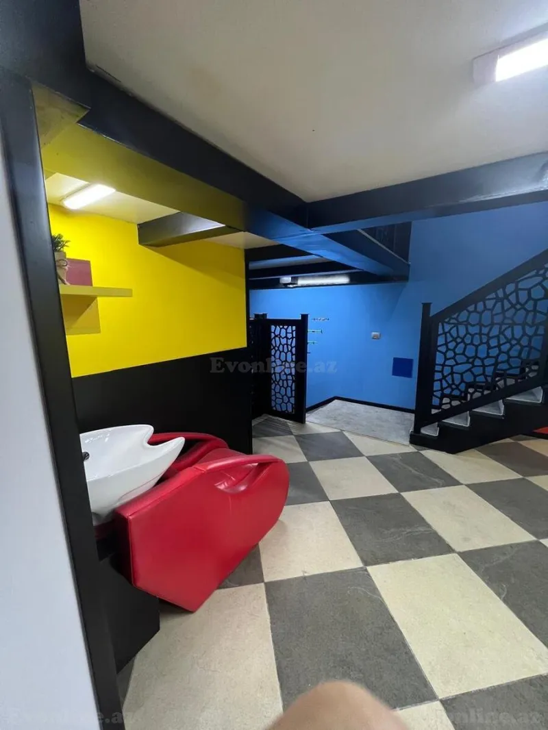 Kirayə verilir Obyekt 200 m² 8 Noyabr m. - şəkil 4