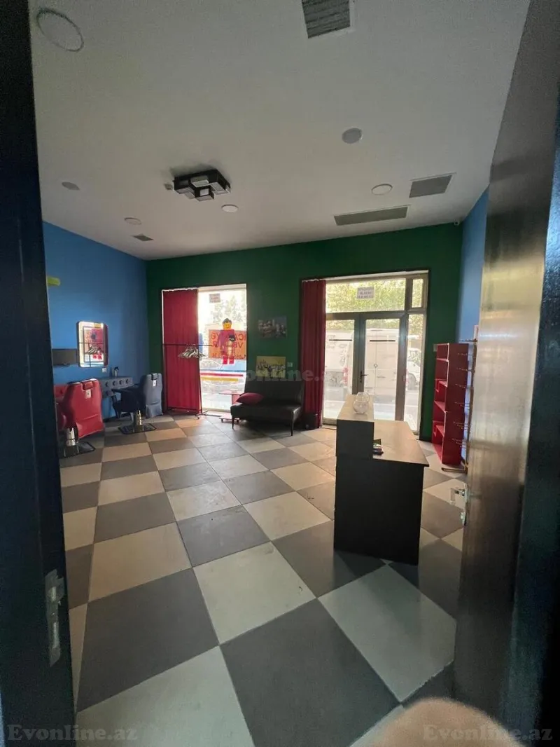 Kirayə verilir Obyekt 200 m² 8 Noyabr m. - şəkil 5