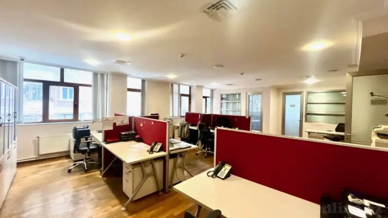 Satılır Ofis 700 m² 28 May m. - şəkil 9