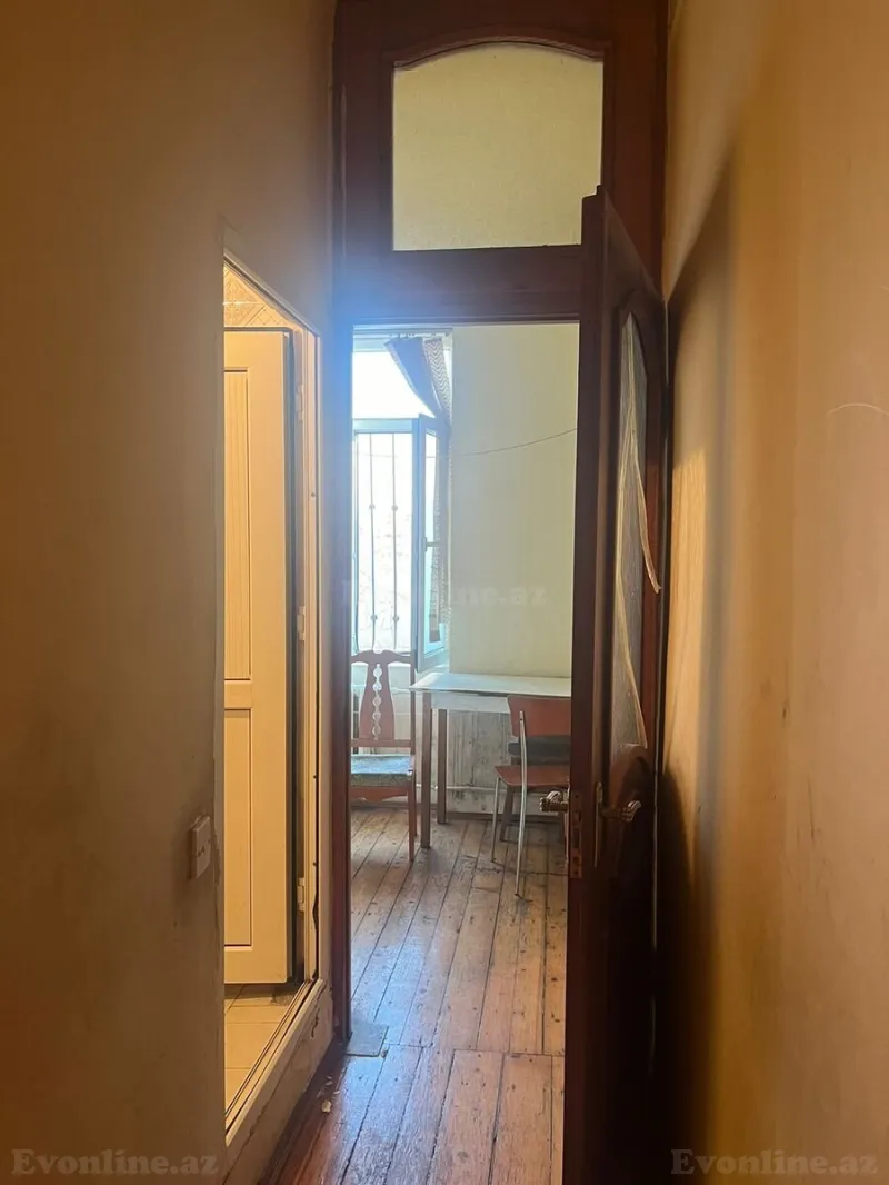 Satılır 1 otaqlı Mənzil Köhnə tikili 40 m² Elmlər Akademiyası m. - şəkil 4