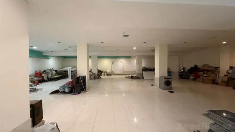 Kirayə verilir Obyekt 600 m² 8 Noyabr m. - şəkil 4