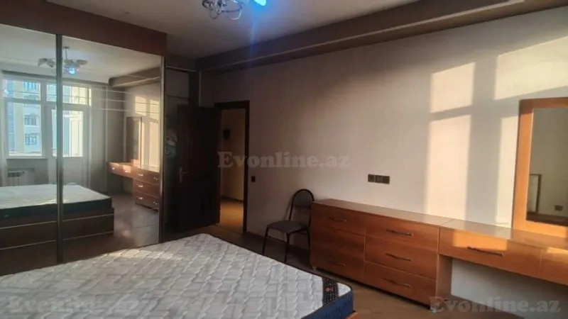 Satılır 2 otaqlı Mənzil Yeni tikili 65 m² Yasamal - şəkil 4