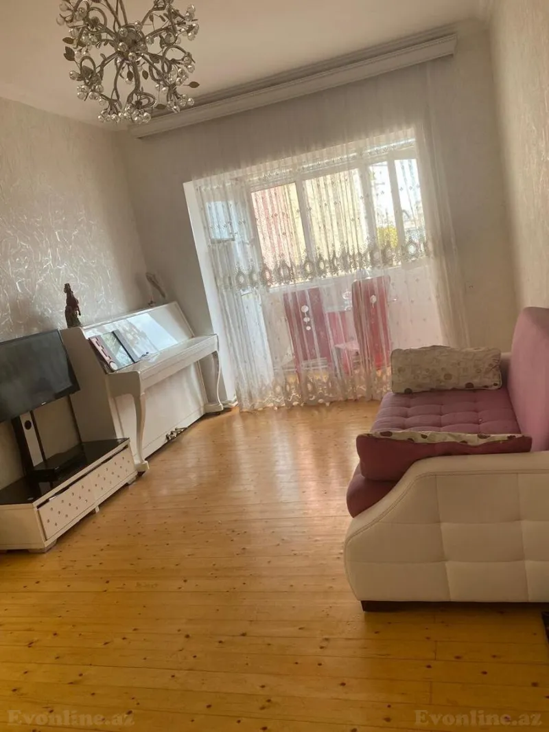 Satılır 2 otaqlı Mənzil Köhnə tikili 43 m² 8-ci mikrorayon - şəkil 8