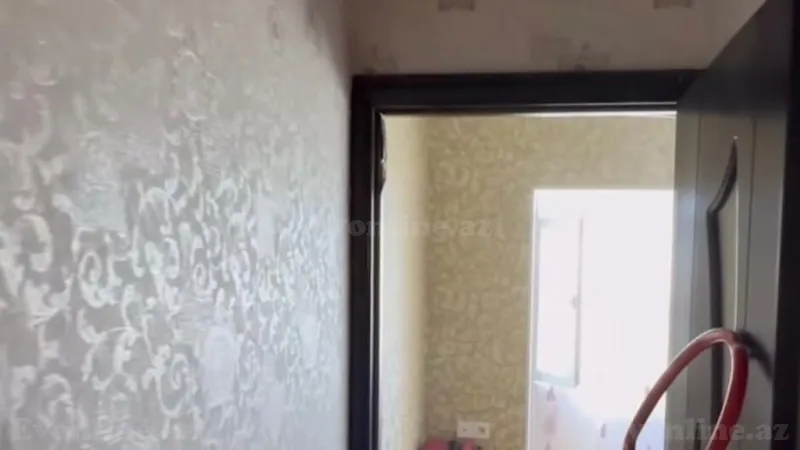 Satılır 2 otaqlı Mənzil Köhnə tikili 43 m² 8-ci mikrorayon - şəkil 13