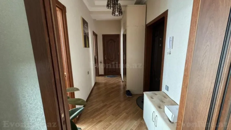 Satılır 2 otaqlı Mənzil Yeni tikili 70 m² Qaraçuxur - şəkil 3