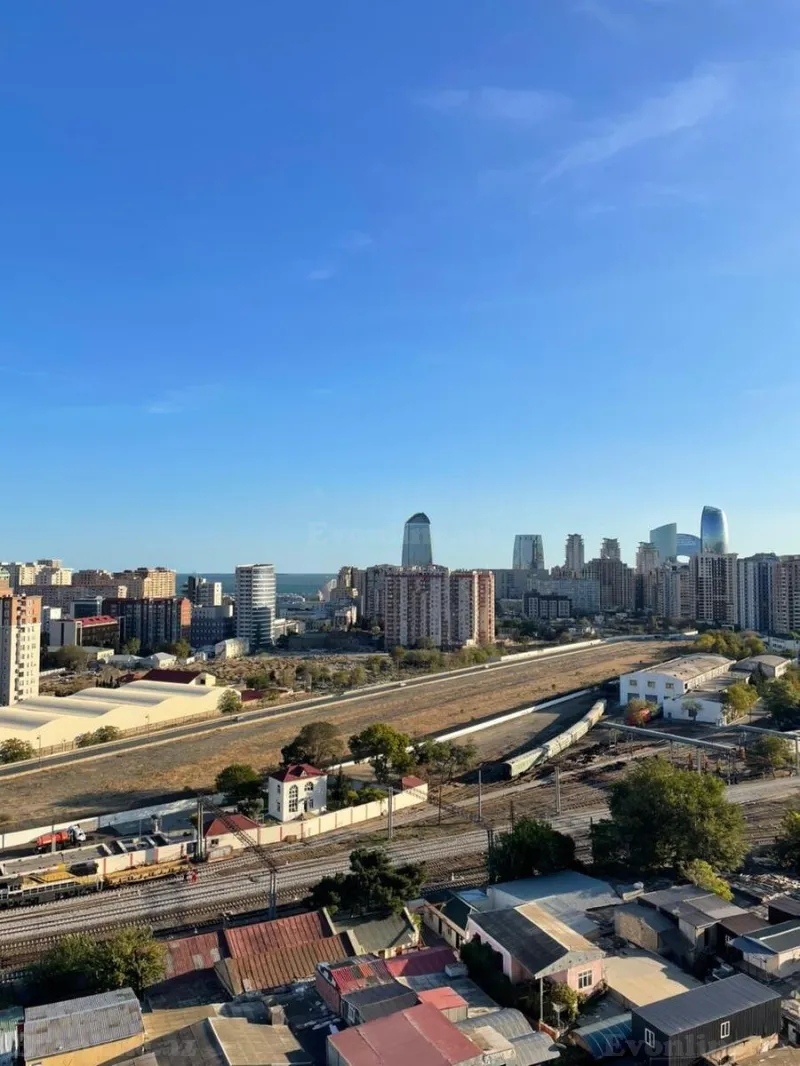 Satılır 4 otaqlı Mənzil Yeni tikili 215 m² Nərimanov r. - şəkil 3