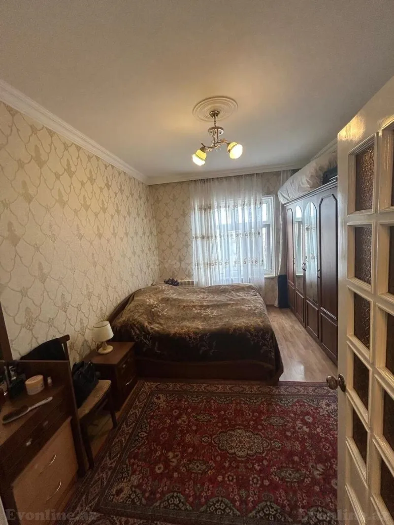 Satılır 3 otaqlı Mənzil Köhnə tikili 85 m² Yeni Yasamal - şəkil 8