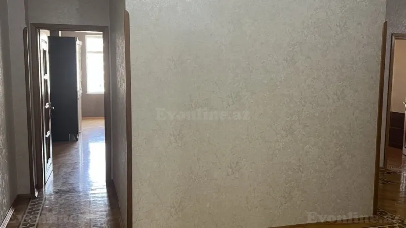 Kirayə verilir 3 otaqlı Mənzil Yeni tikili 160 m² Nərimanov r. - şəkil 13