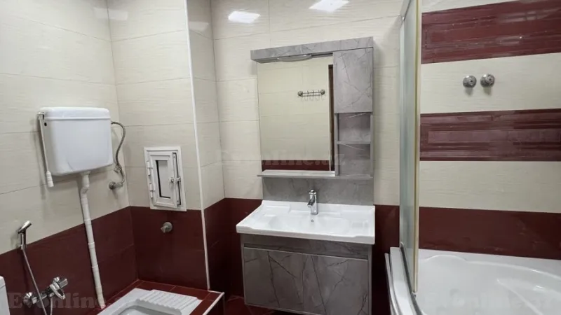 Kirayə verilir 3 otaqlı Mənzil Yeni tikili 160 m² Nərimanov r. - şəkil 16