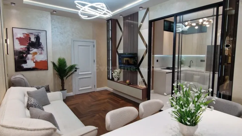 Satılır 3 otaqlı Mənzil Yeni tikili 80 m² Dərnəgül m. - şəkil 4