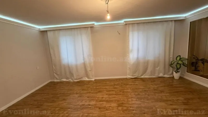 Satılır 4 otaqlı Mənzil Köhnə tikili 130 m² Xalqlar Dostluğu m. - şəkil 4